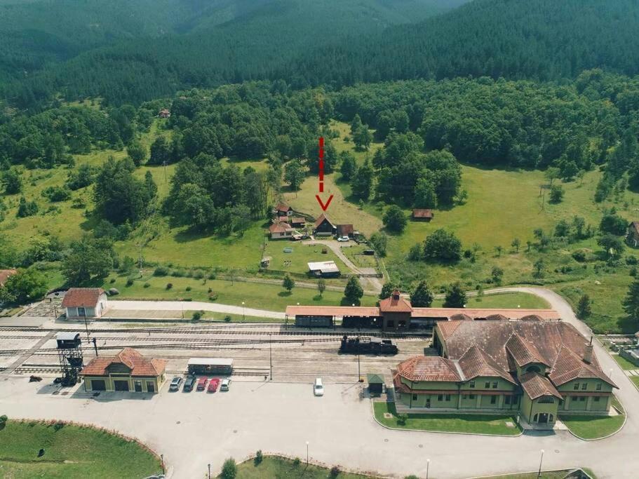 Apartment Sarganska Osmica Mokra Gora Esterno foto